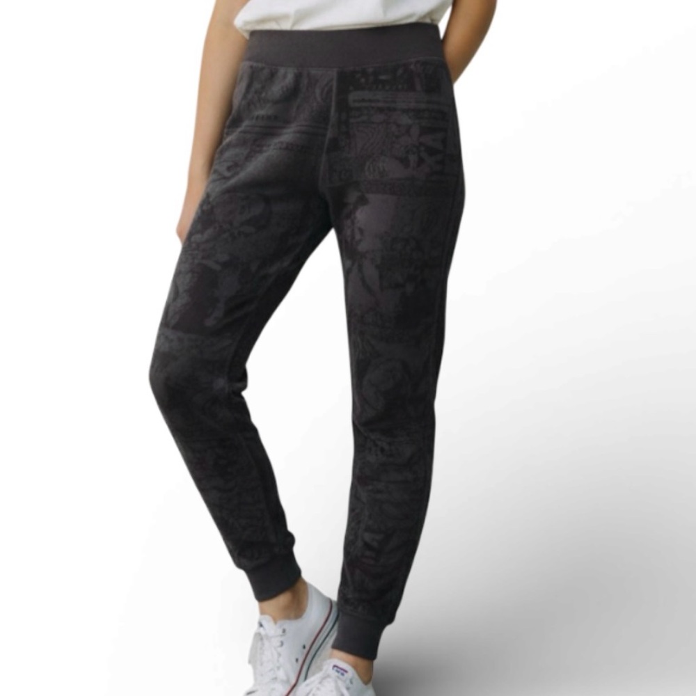 Lululemon Athletica Gray Joggers Sz6 EUC Activewear Work-out Gym Fitness